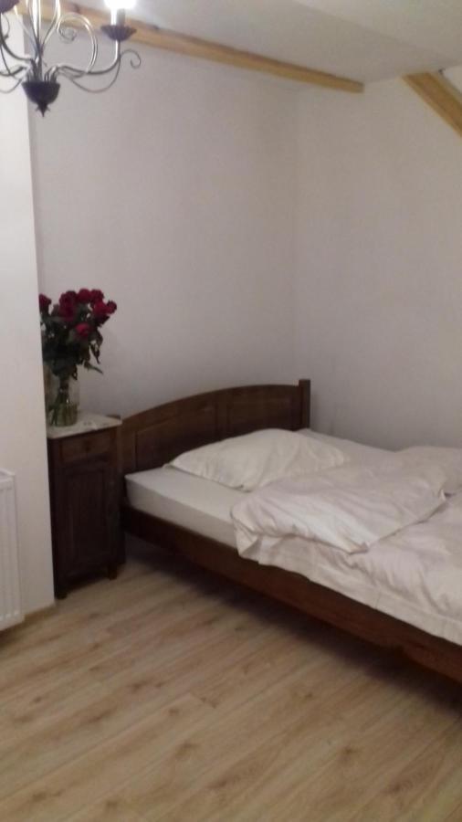 Izdebka W Zaciszu Bed and Breakfast Czarna Dabrowka Exteriör bild