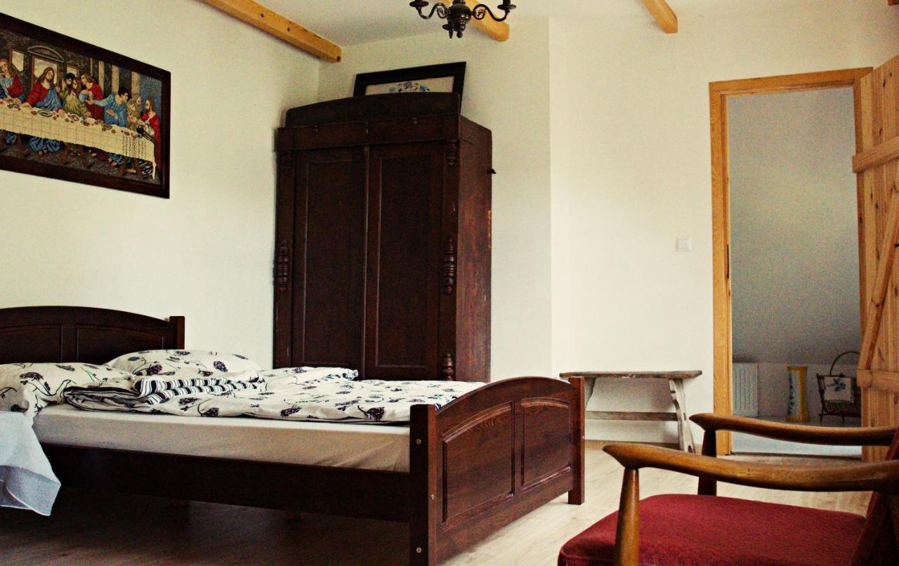 Izdebka W Zaciszu Bed and Breakfast Czarna Dabrowka Exteriör bild